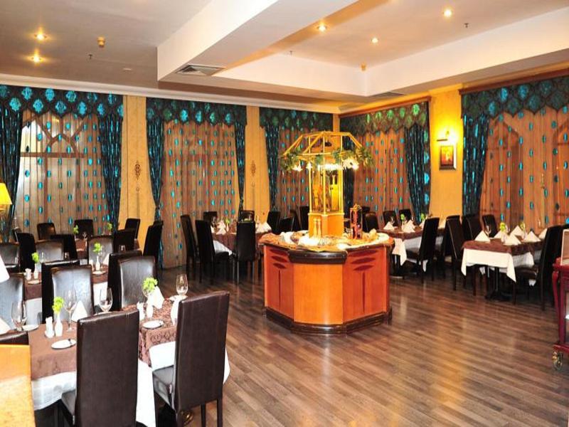 Grand Hotel Europe Baku Bagian luar foto