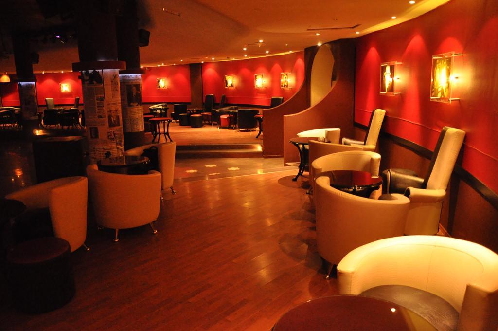 Grand Hotel Europe Baku Bagian luar foto